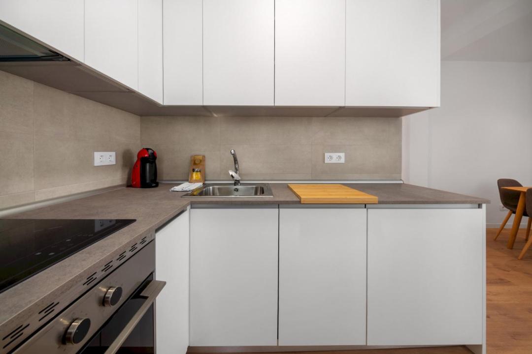 2 Bedrooms 1 Bathroom Furnished - Delicias - Bright - Mintystay Madrid Extérieur photo
