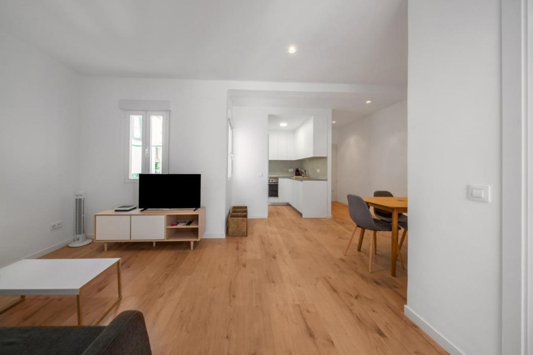2 Bedrooms 1 Bathroom Furnished - Delicias - Bright - Mintystay Madrid Extérieur photo